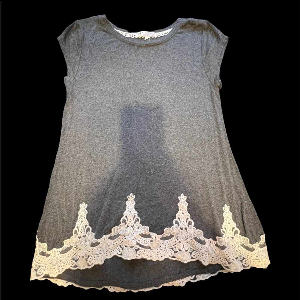 Top - Gray with cream detail